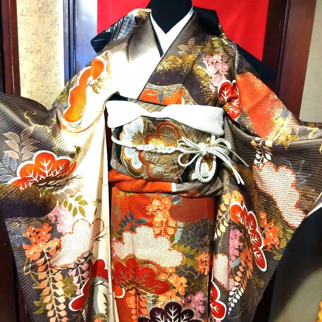 361【グレージュとオレンジにダイナミックな松藤】振り袖6点フルセット成人卒業式