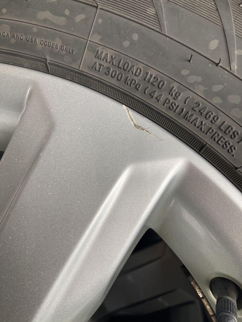 150プラド純正ホイール4本セット スタッドレス・ナット付き