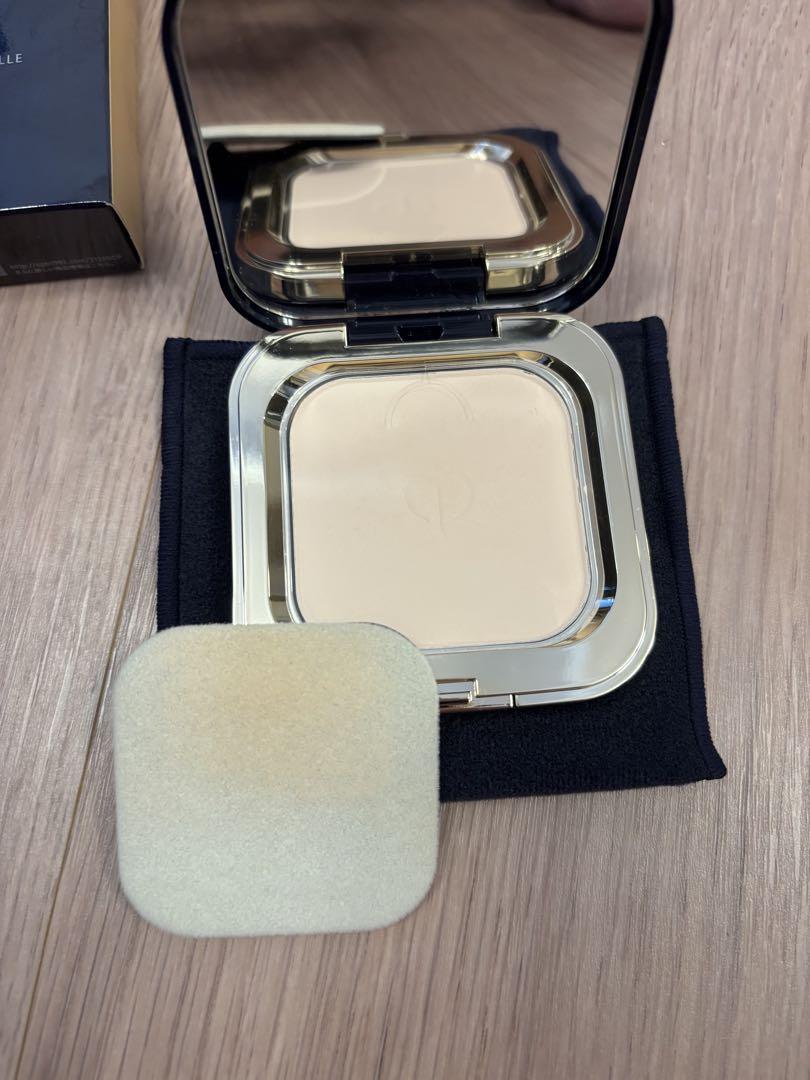 clé de peau クレドポーボーテ　プードルコンパクトエサンシエルn
