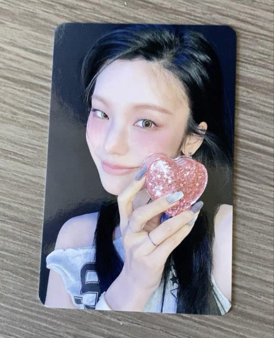 itzy イェジ CAKE soundwave ラキドロ限定 トレカ 6 - メルカリ