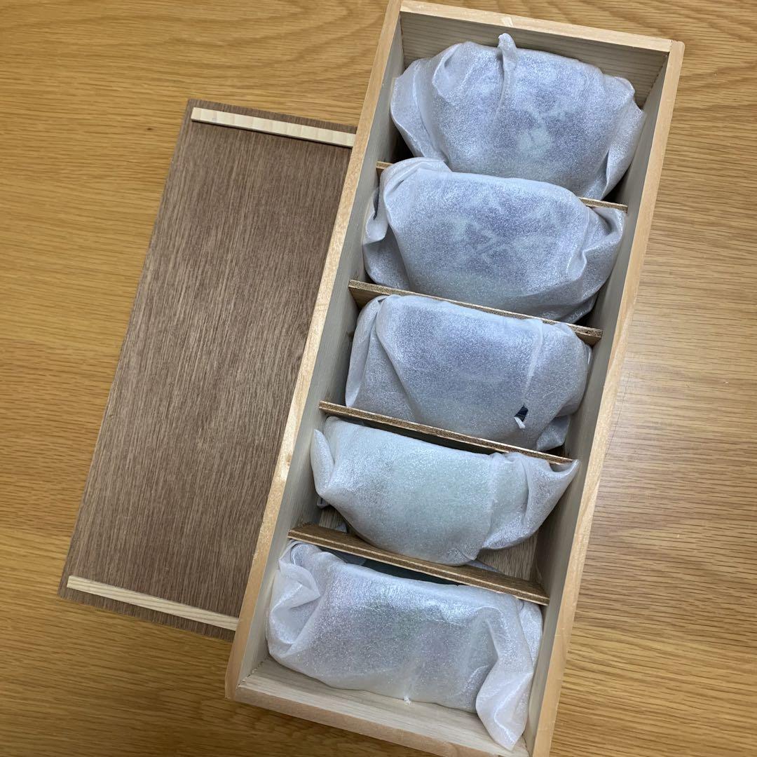 波佐見焼 有田焼 聖山窯 湯呑 飯碗 ご飯 茶碗 揃い 絵変わりレトロ 木箱 波佐見焼 有田焼 聖山窯 湯呑 飯碗 ご飯 茶碗 揃い 絵変わりレトロ 木箱