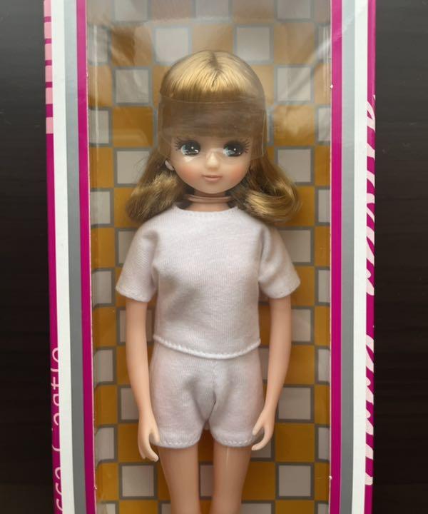 人形・ドール】リカちゃん リカちゃんキャッスル製 赤いカメラモデル 限定品 - メルカリ 人形・ドール】リカちゃん リカちゃんキャッスル製 赤いカメラモデル 限定品 - メルカリ
