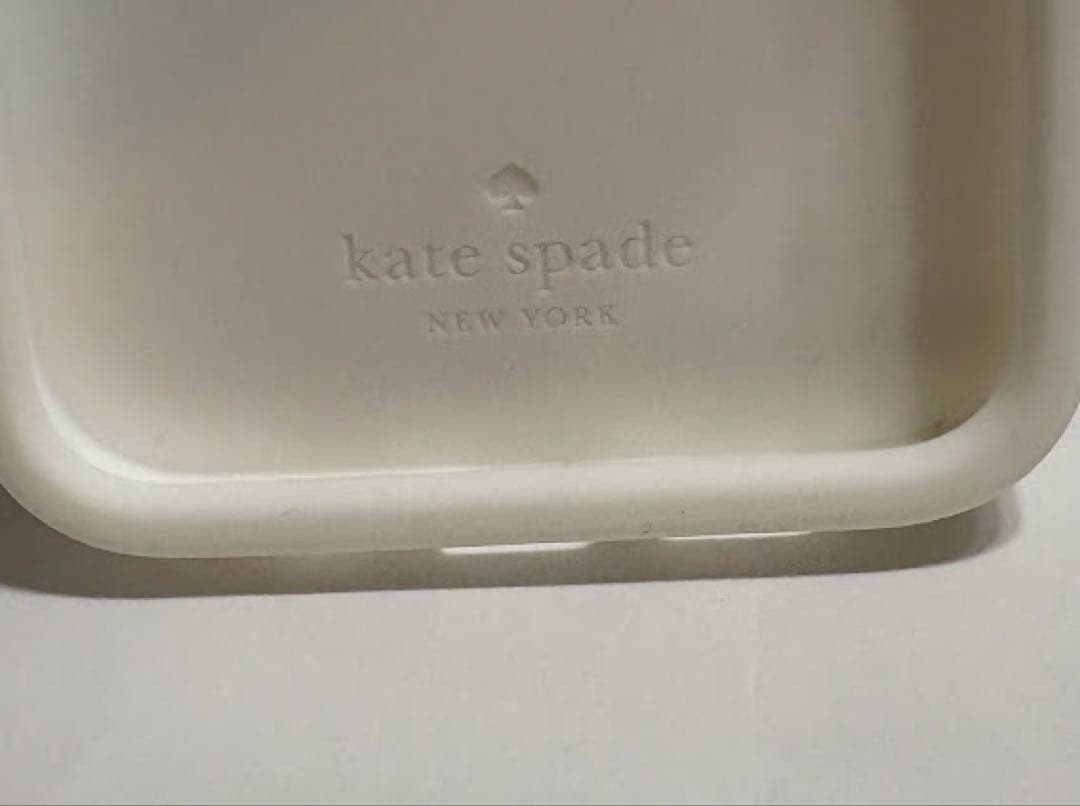 ☆正規品☆ kate spade iPhone14対応ケース マルチ KB625 ☆正規品☆ kate spade iPhone14対応ケース マルチ KB625