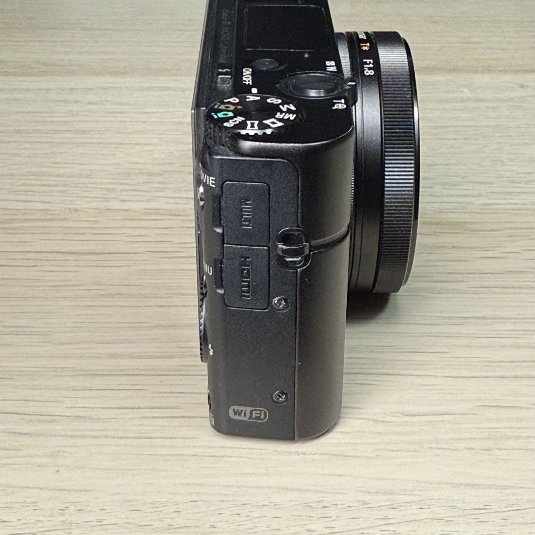 デジタルカメラ SONY DSC-RX100M3