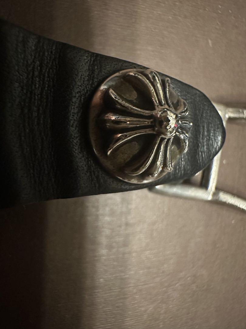 CHROME HEARTS クロムハーツ ベルトループ クロスボタン レザー