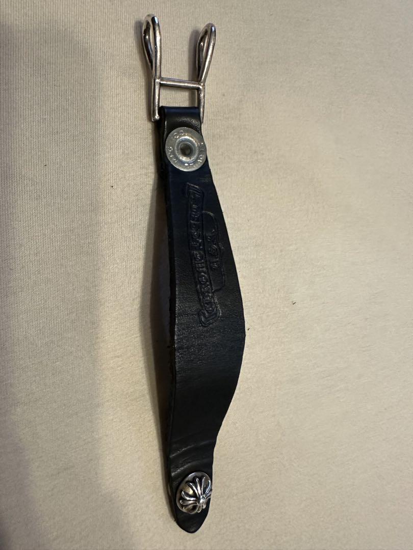 CHROME HEARTS クロムハーツ ベルトループ クロスボタン レザー