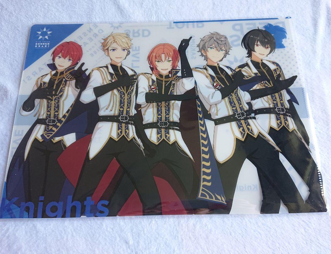 メルカリ あんスタ Knights クリアファイル キャラクターグッズ 555 中古や未使用のフリマ