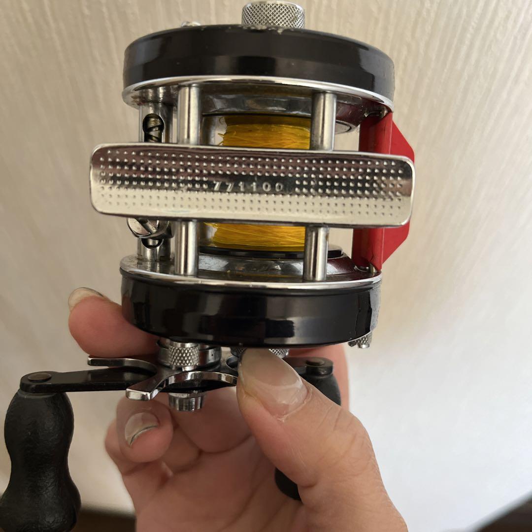 5600C 赤ベロ　オールド　76年　アンバサダー