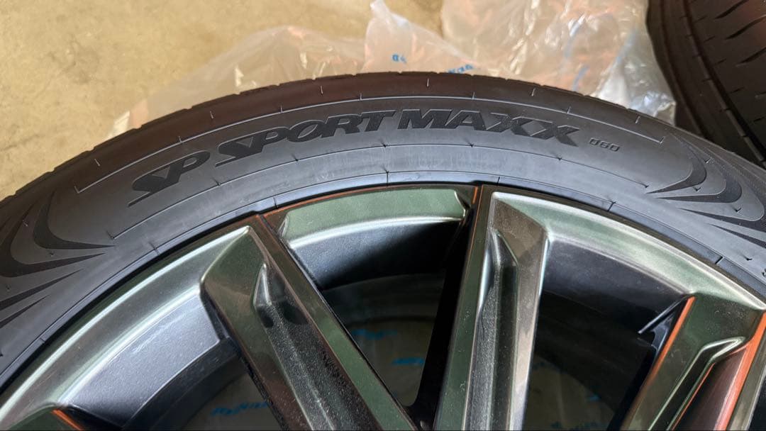 アルミホイールセットDUNLOP SP SPORT MAXXレクサス BILLOVLOGS_CO_UK