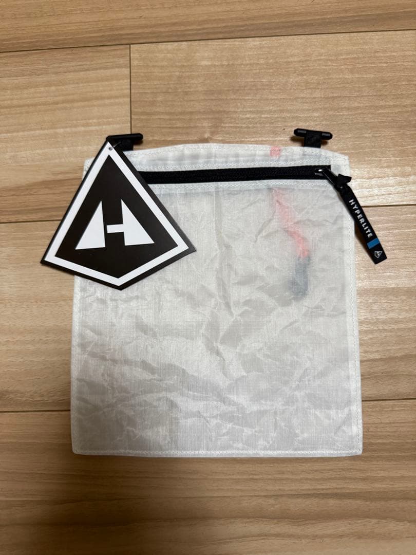 HYPERLITEMOUNTAINGEAR INSIDE PACK POCKET