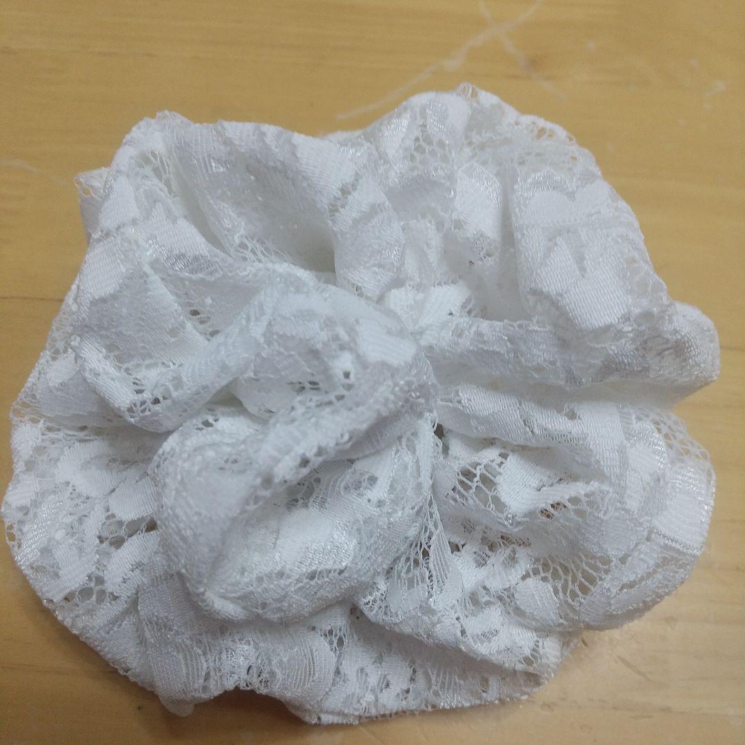 花柄レース シュシュ♡ハンドメイド