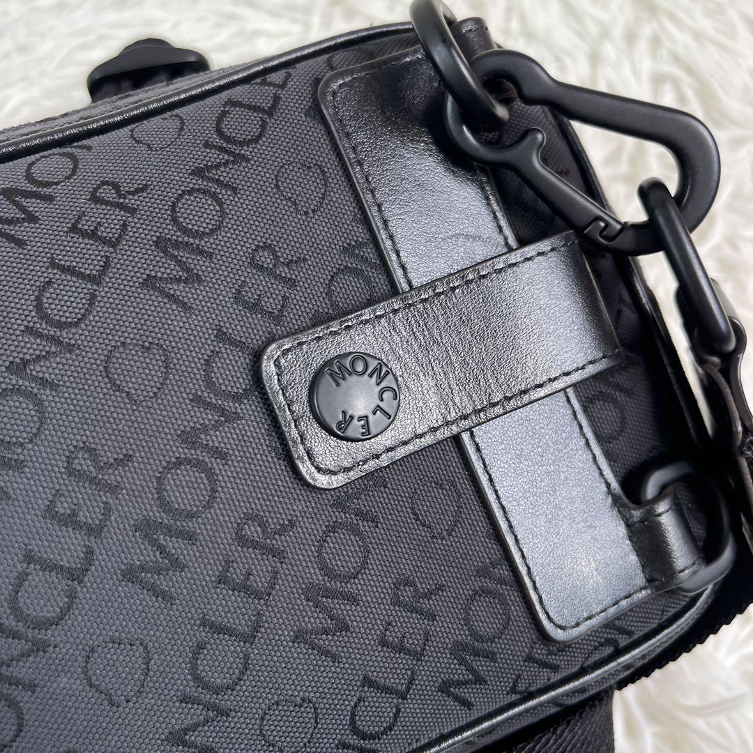 極美品✨MONCLER モンクレール ショルダーバッグ CLIMBPOUCH