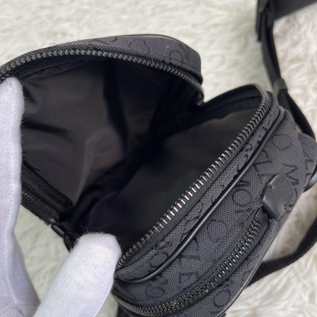 極美品✨MONCLER モンクレール ショルダーバッグ CLIMBPOUCH