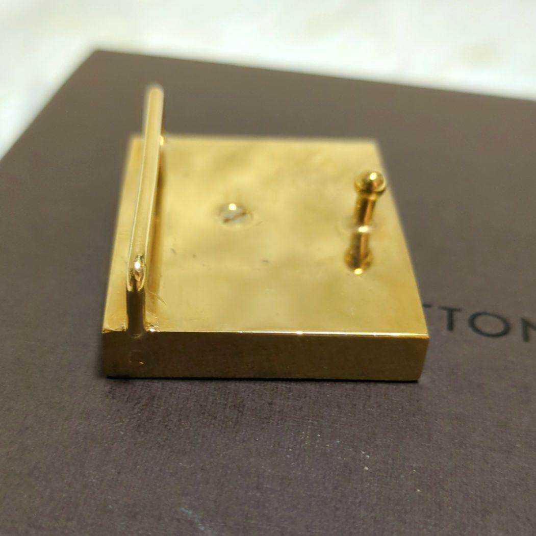 LOUIS VUITTON ベルト バックル （サンチュールフレーム）
