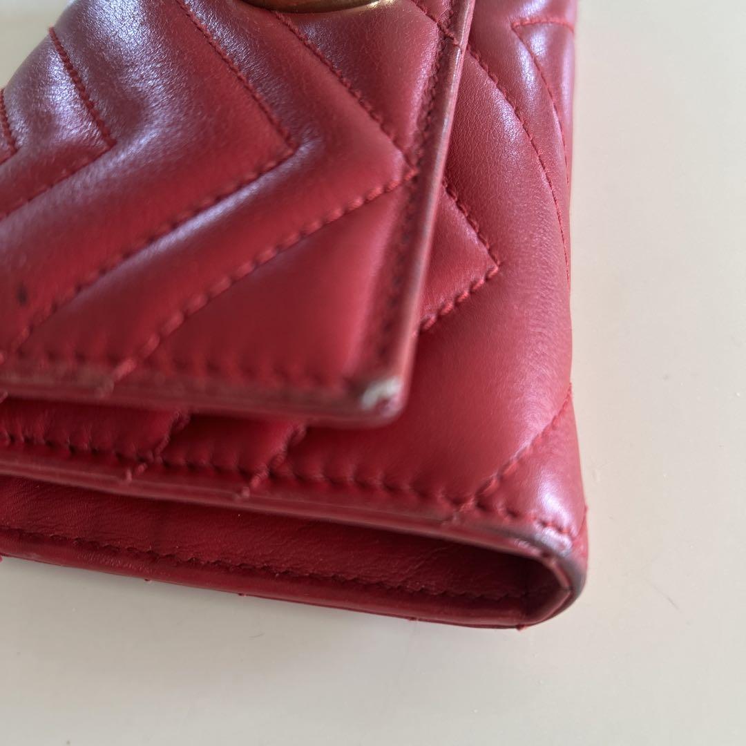 GGロゴ 二つ折り財布 レッド