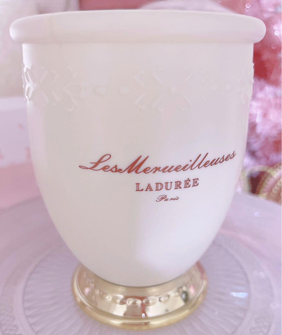 激レア♡最安値♡新品♡レ・メルヴェイユーズラデュレ♡ブラッシュホルダー♡ピンク♡