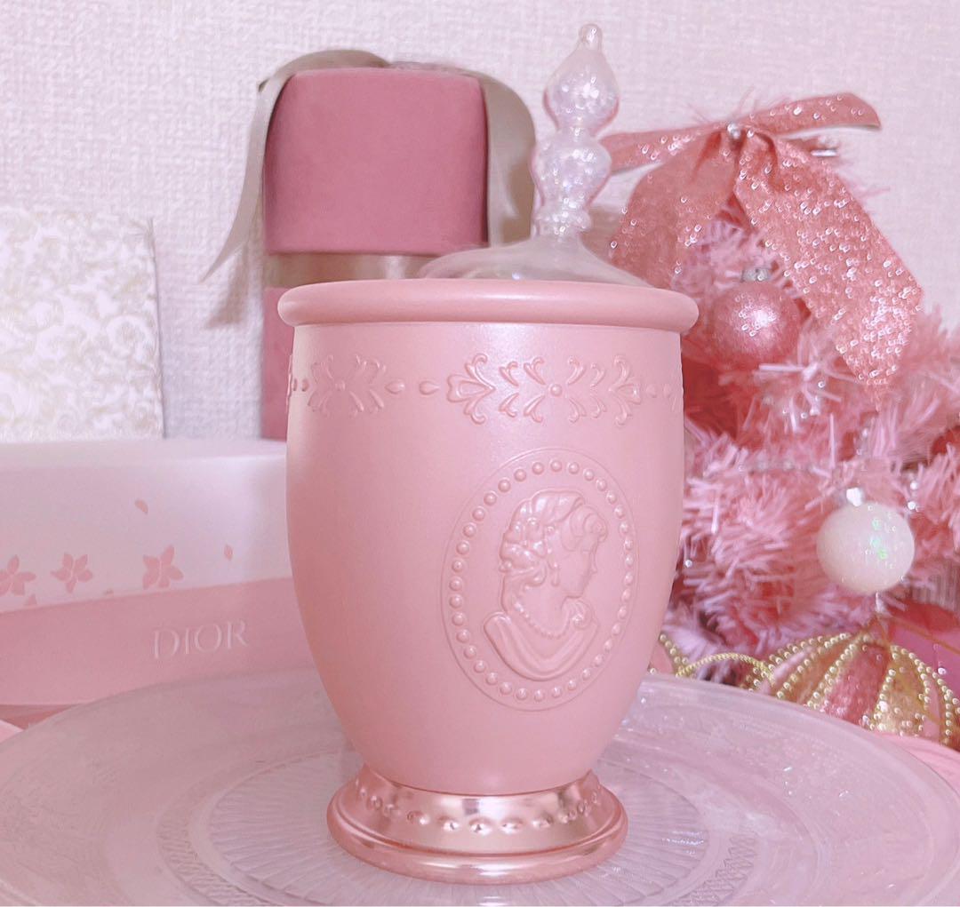 激レア♡最安値♡新品♡レ・メルヴェイユーズラデュレ♡ブラッシュホルダー♡ピンク♡