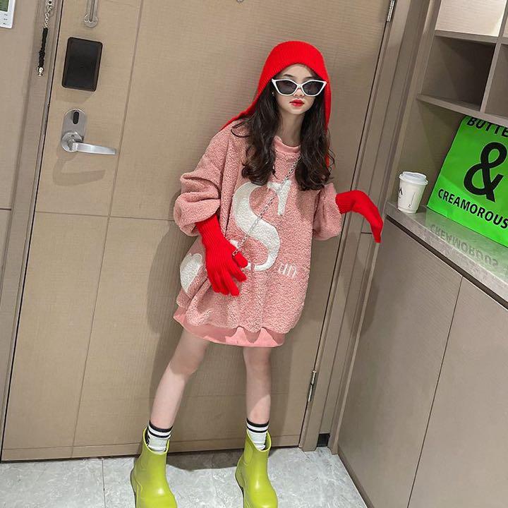 子供服 女の子 海外ブランド Sボアワンピ ポシェット付き 133 メルカリ