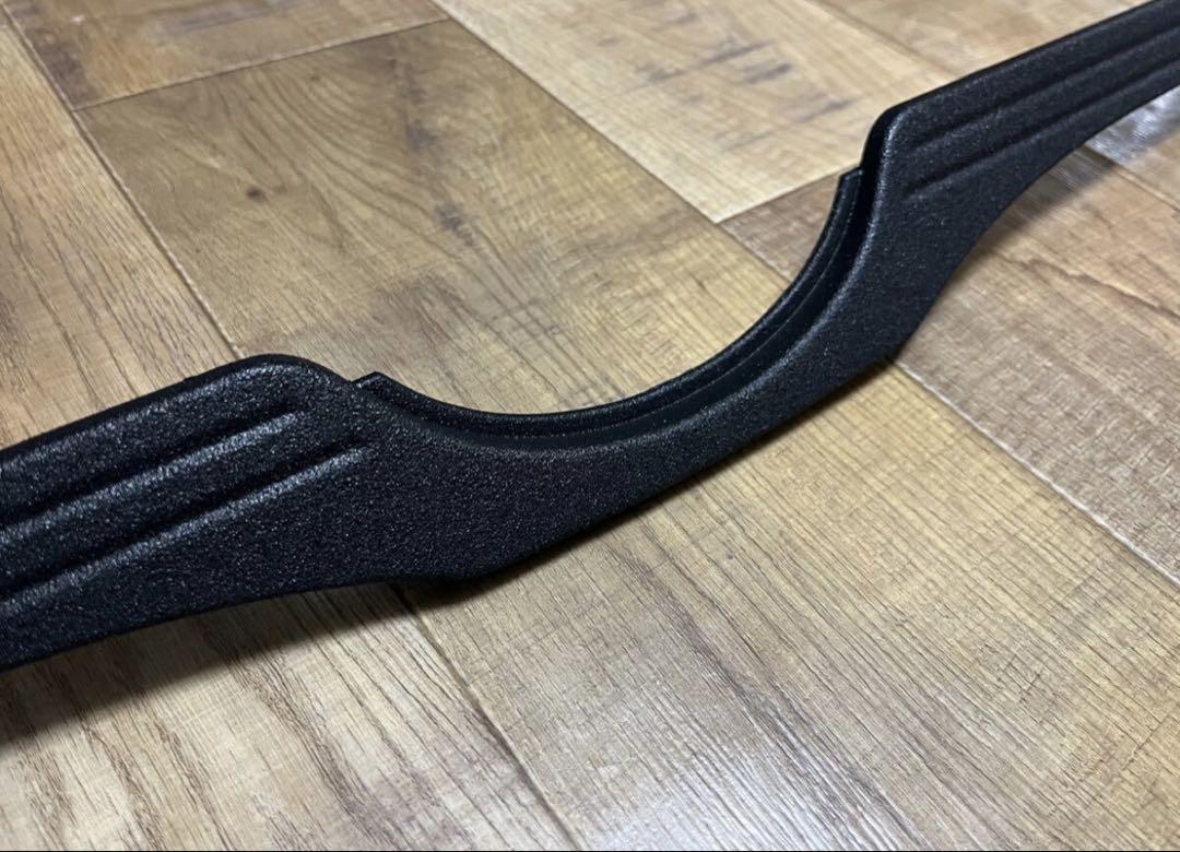 ハイエース200系 ワイドボディ用 ボンネットモール ラプターライナー施工品
