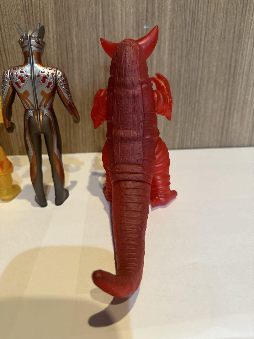 入荷nowオンラインストア ウルトラマンゼロ エレキング ゴモラ 特撮 クリアバージョン 特撮