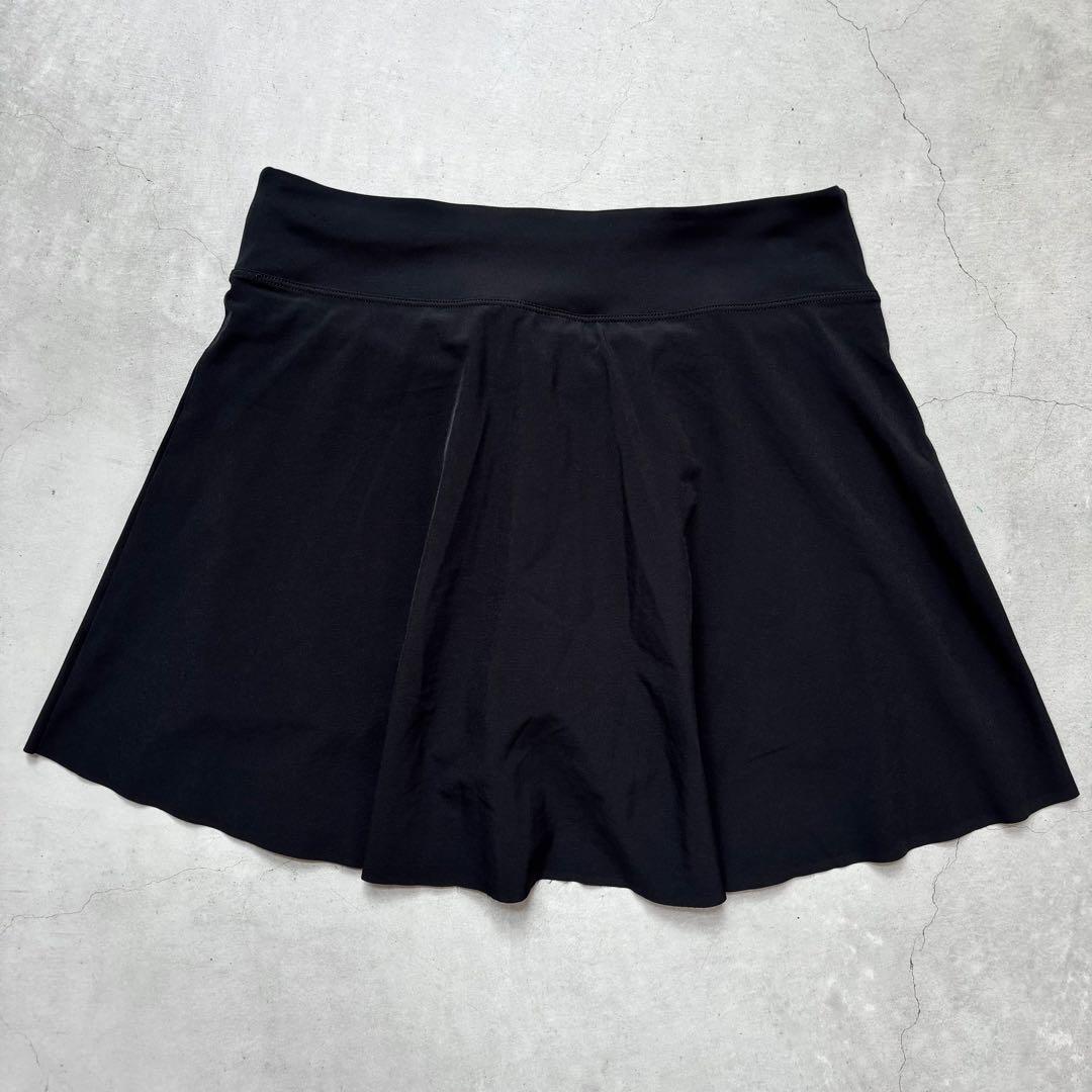 美品】NIKE ナイキ Dri-FIT スコート スカート ロゴ フレア M