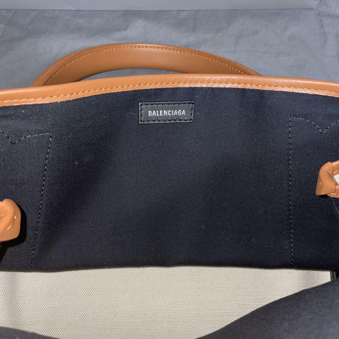 BALENCIAGA バレンシアガ　トートバッグ キャメル　スモールカバス
