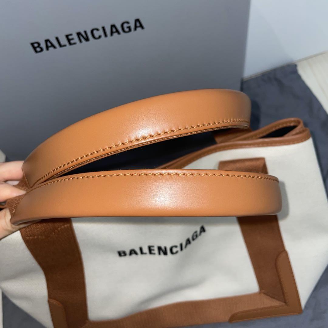 BALENCIAGA バレンシアガ　トートバッグ キャメル　スモールカバス