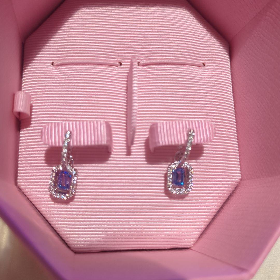 Swarovski 水色クリスタル ピアス