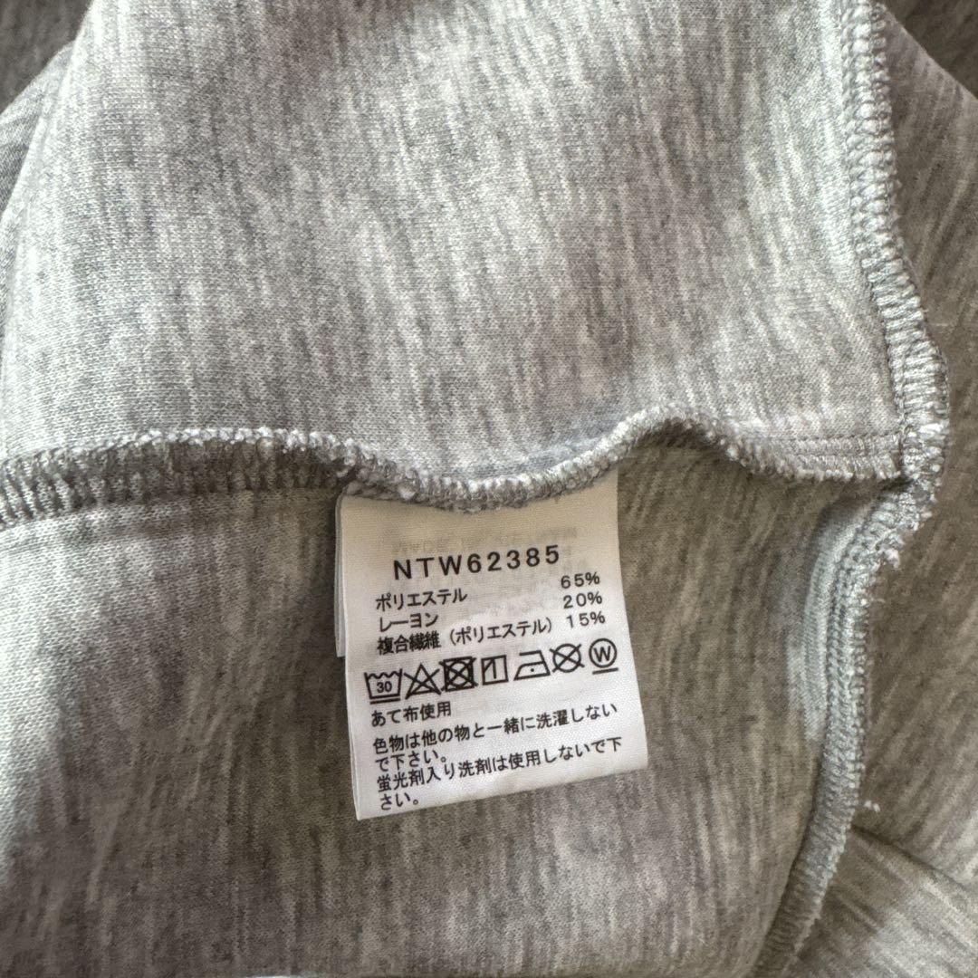THE NORTH FACE グレー パーカー THE NORTH FACE グレー パーカー