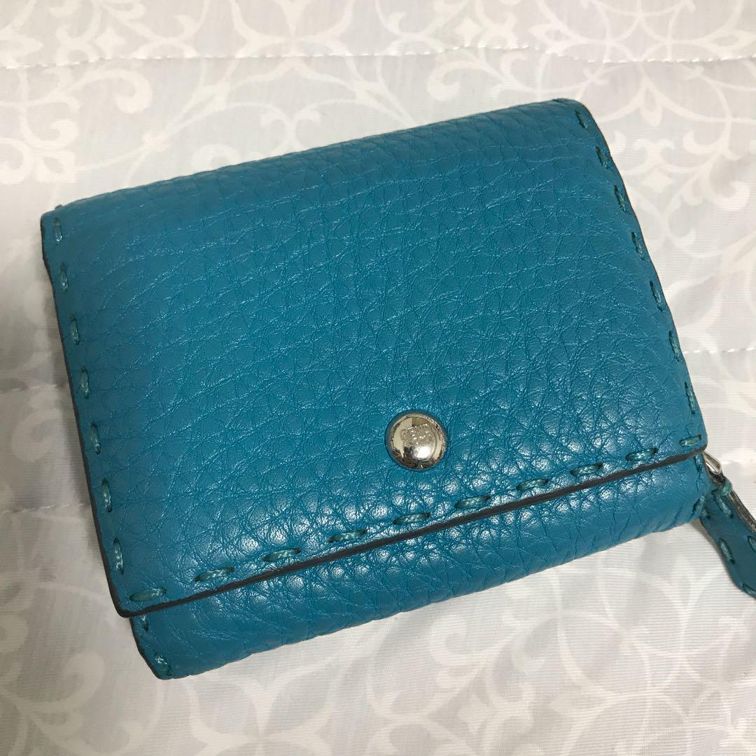used fendi セレリア 折りたたみ財布
