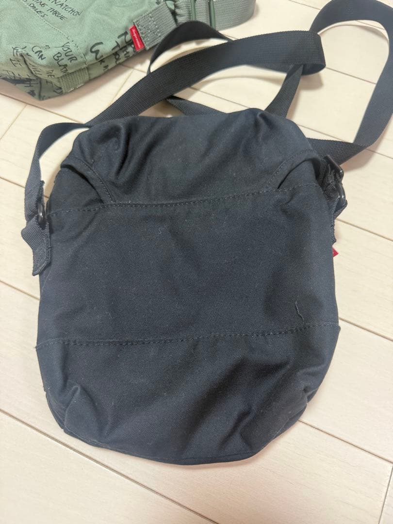 Supreme ショルダーバッグ 2個セット Supreme ショルダーバッグ 2個セット
