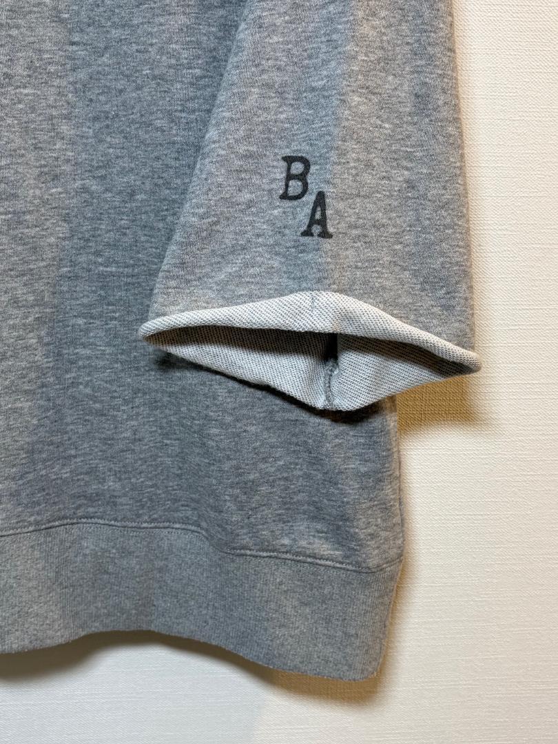 BEARDSLEY トレーナー グレー