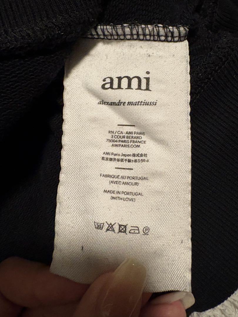 卸し売り購入 AMI PARIS】刺繍クルーネックスウェット(黒) トップス