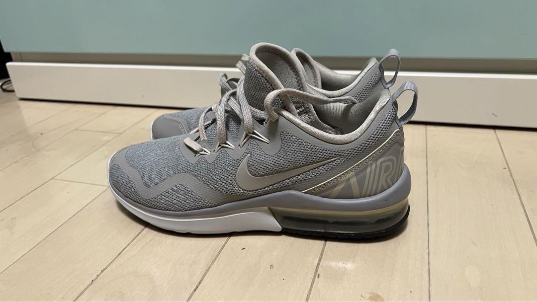 NIKE AIR MAX FUNY GLAY エアマックス