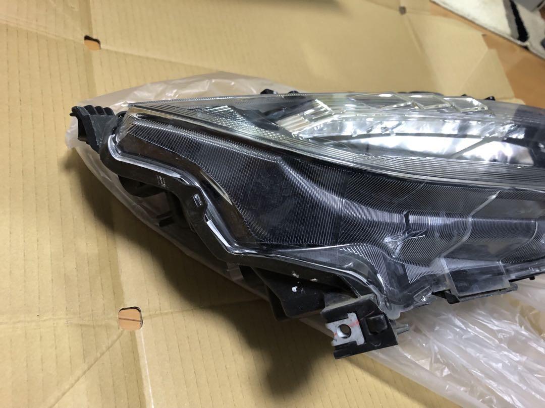 シビック　fk7 右ヘッドライト