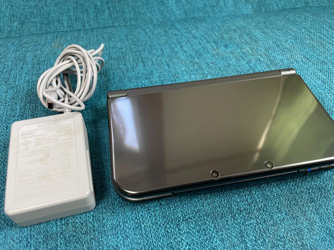 ニンテンドー3ds ll  本体充電器セット