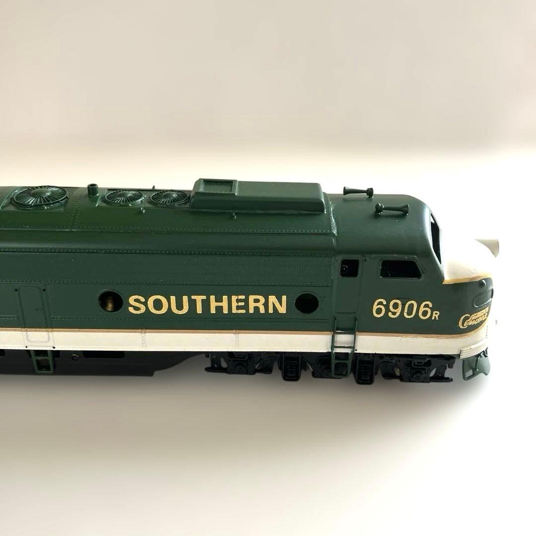 中村精密 HOゲージ EMD E9 塗装済み完成品 中村精密 HOゲージ EMD E9 塗装済み完成品