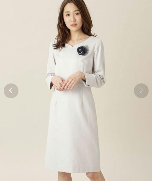 特価商品  美品】ハートネック ワンピース ベージュ 膝丈 ワンピース ラメ ワンピース