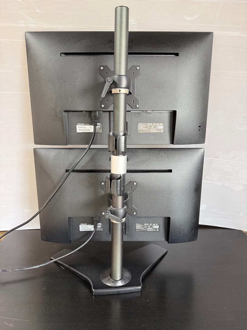 動作品 2面 24インチ PHILIPS デュアルディスプレイ 2画面② 動作品 2面 24インチ PHILIPS デュアルディスプレイ 2画面②