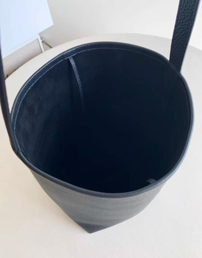ザ・ロウ ミディアム N/S Park Tote バッグ