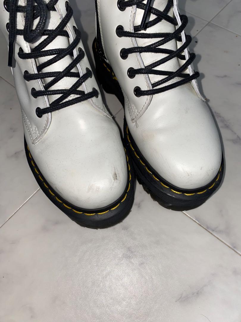 ドクターマーチンDr.Martens8ホール 厚底ブーツ ホワイト　白