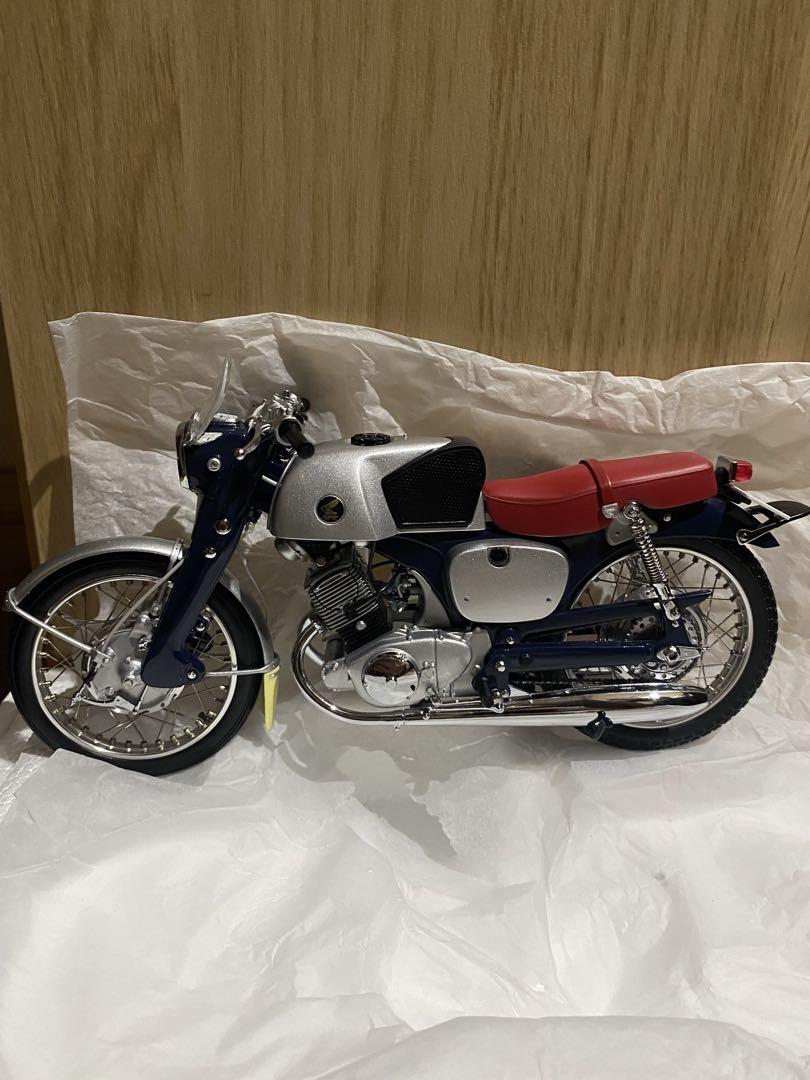 EBBRO Honda CB92 1/10スケールモデル