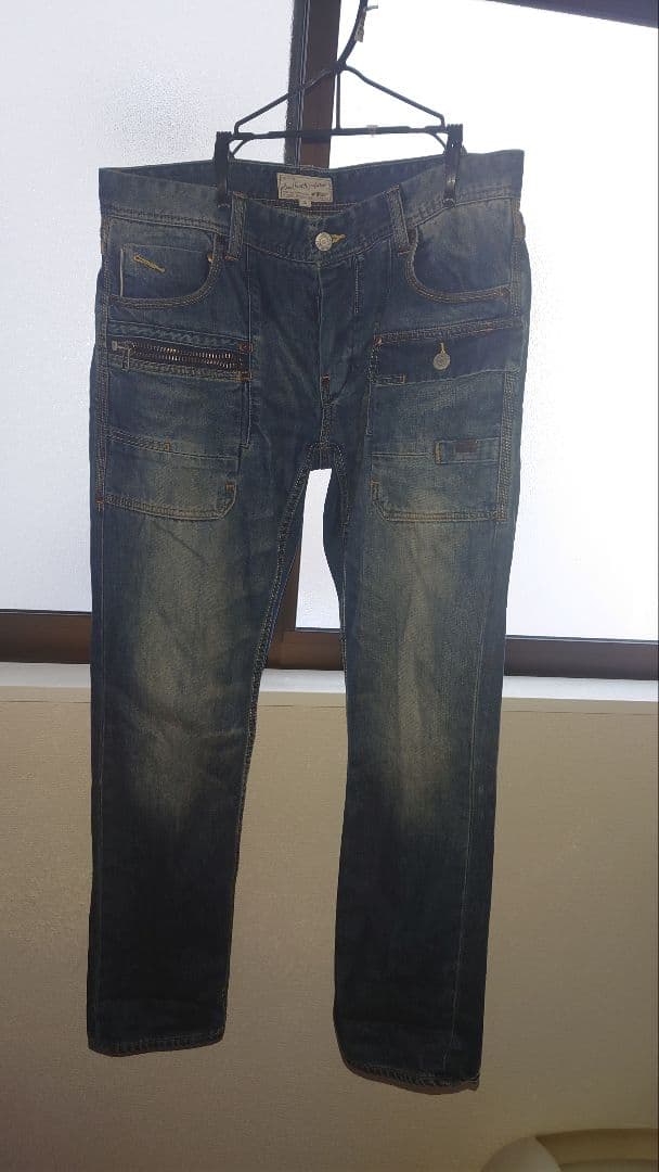 最終値下げ】AVIREX デニムジーンズ 大切な 3206円 blog.has.nl