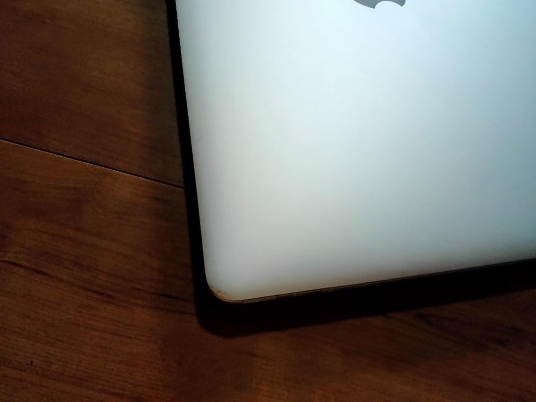 MacBookPro 15 2015 i7 16G 1T 新品バッテリー・SSD