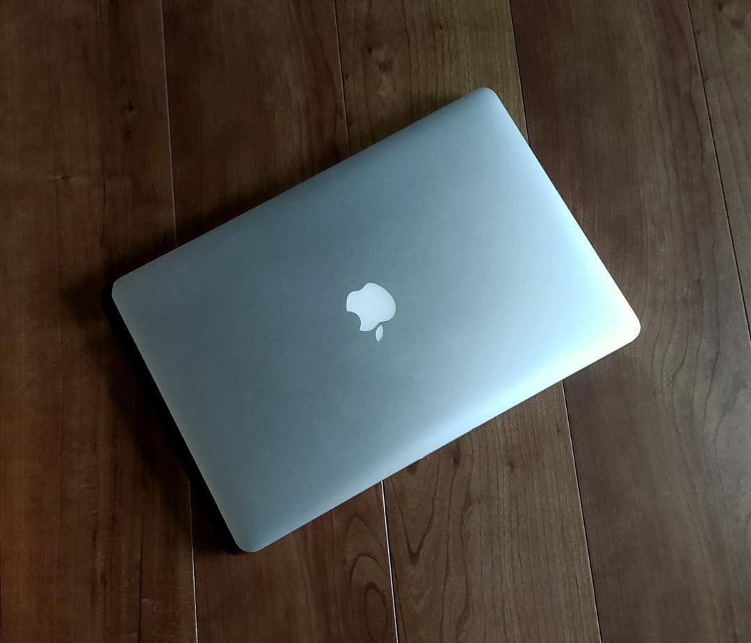 MacBookPro 15 2015 i7 16G 1T 新品バッテリー・SSD