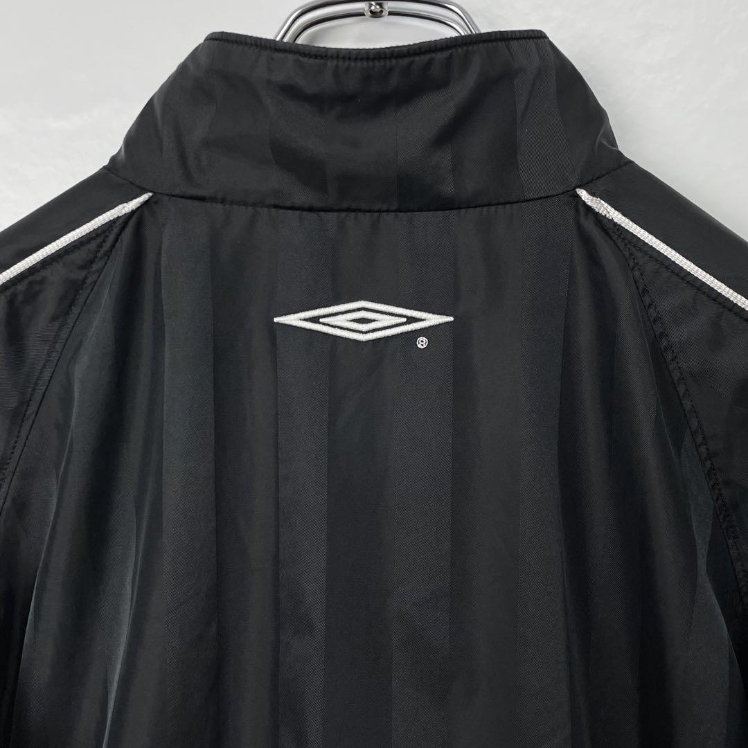 UMBRO アンブロ　ナイロン ジャージ　ワンポイント刺繍ロゴ　ブラック