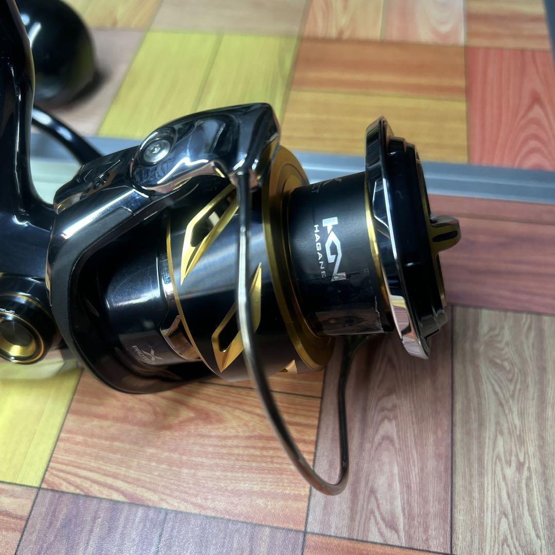 超美品20ステラsw6000hg シマノ 20 ステラSW6000HG 【超美品】 リール
