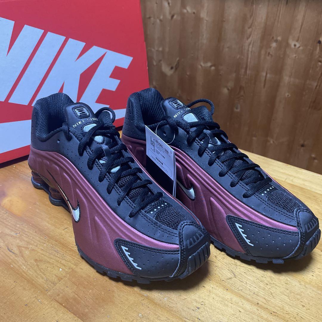 Nike Women's Shox R4 レディースサイズ25.5センチ