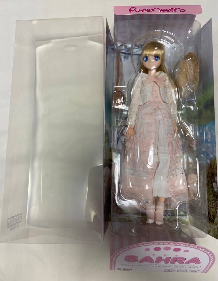アゾン　サアラズ ア・ラ・モード サアラ 30周年記念Sahra Doll