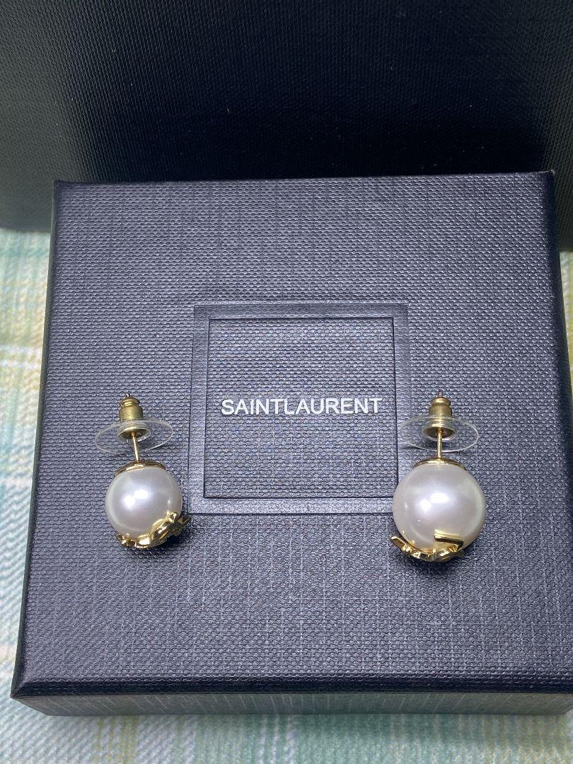 オシャレ サンローラン　ピアス